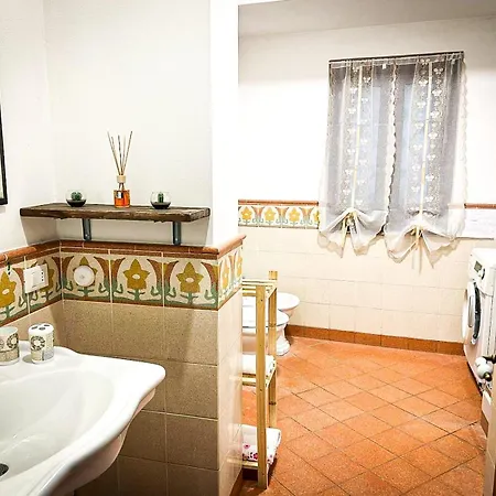 Sikelia Bed & Breakfast 4*